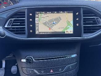 Peugeot 308 1.2 PURE TECH  ALLURE picture 22