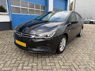 Opel Astra 1.0 ONLINE EDITION  SPORTS TOURER picture 2
