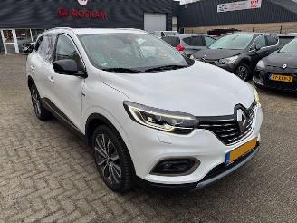 damaged passenger cars Renault Kadjar 1.3 TCE  Automaat  Bose (km 42.169) 2020/7