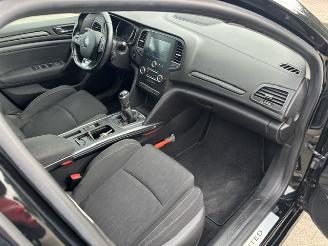 Renault Mégane 1.3 TCe Limited Clima Navi picture 10
