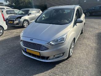 Ford C-Max 1.0 Titanium picture 6