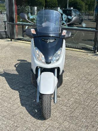 Yamaha XMAX 125  picture 8