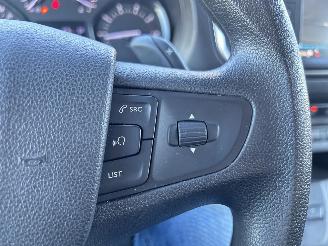Peugeot Expert 2.0 BlueHDI 120 Standard Automaat picture 20