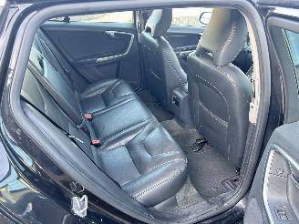 Volvo V-60 2.0 T5 Kinetic 245PK Automaat picture 12
