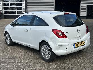 Opel Corsa 1.2-16V Edition picture 3