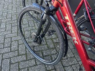 Trek  2x Verve 2 EQ Lowstep picture 9