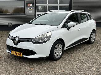 Schadeauto Renault Clio 1.5 dCi ECO Expression BTW-auto 2014/8