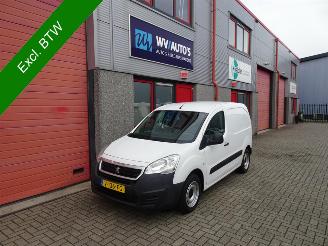 begagnad bil bedrijf Peugeot Partner 120 1.6 HDi 75 L1 XR airco 3 zits 150053 km !!!!!!! 2017/3
