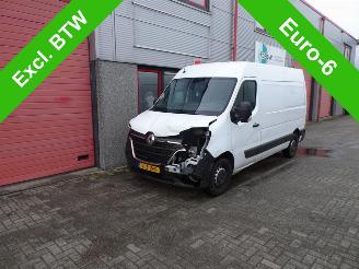 dañado vehículos comerciales Renault Master T35 2.3 dCi 135 L2H2 Comfort 117276 km ! met inrichting 2021/10