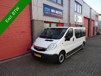 Käytettyjen passenger cars Opel Vivaro Combi 2.0 CDTI L2H1 EcoFLEX lange personenbus met airco 2014/7