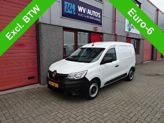 skadebil auto Renault Express 1.5 dCi 75 Comfort airco 107688 km 2021/12