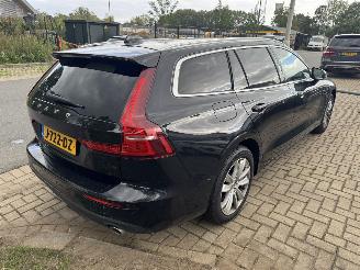 Volvo V-60  picture 4
