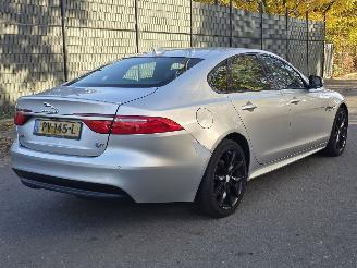 Jaguar XF S Sport Portfolio picture 4