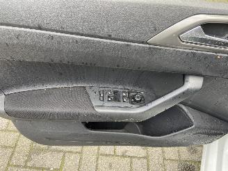 Volkswagen Polo 1.0 TSI Comfortline Hatchback 5-dr. picture 17