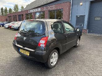 damaged passenger cars Renault Twingo 1.2 Dynamique airco 2008/9