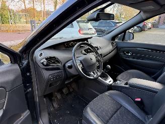 Renault Scenic 1.2 TCe Bose (MPV 5-dr.) picture 17