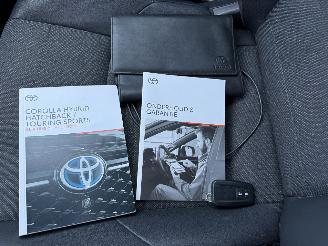 Toyota Corolla 2.0 Hybrid Business Plus picture 24