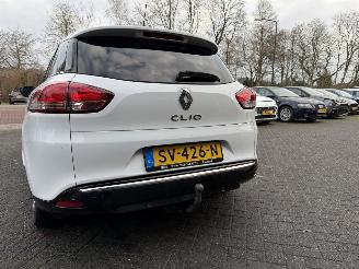 Renault Clio 0.9 TCe Limited  NAVIGATIE  Stationwagen 5-dr. picture 14