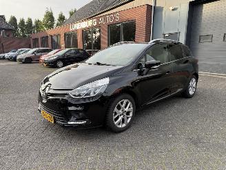 Schadeauto Renault Clio 0.9 TCe Limited (Stationwagen 5-dr.) 2020/11
