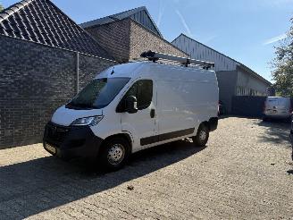 dommages fourgonnettes/vécules utilitaires Opel Movano 2.2D 140 Zwaar L2H2 Edition 2022/8