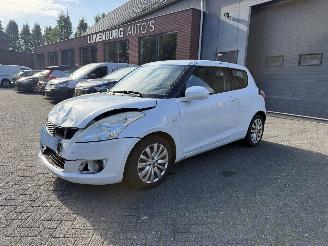 Schadeauto Suzuki Swift 1.2 Exclusive EASSS (Hatchback 3-dr.) 2013/4