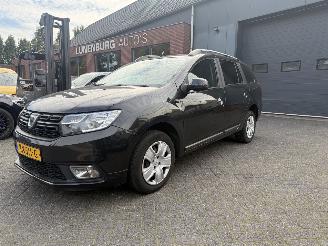 Vaurioauto  passenger cars Dacia Logan 0.9 TCe Bi-Fuel Laureate (MPV 5-dr.) 2016/12