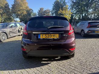 Ford Fiesta 1.4 Titanium (Hatchback 5-dr.) picture 4