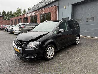 uszkodzony samochody osobowe Volkswagen Touran 1.4 TSI  7 PERSOONS Comfortline (MPV 5-dr.) 2010/3