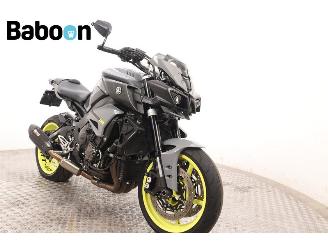 Yamaha MT-10 ABS picture 2