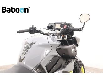 Yamaha MT-10 ABS picture 10