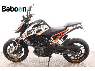 KTM 125 Duke  picture 5