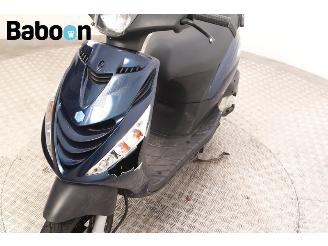 Piaggio  Zip 25KM picture 16