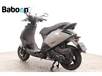 Piaggio  Zip 45KM picture 6