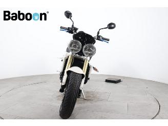 Triumph Street Triple  picture 3