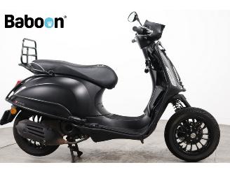 Avarii scootere Vespa  Sprint 25KM 2021/3