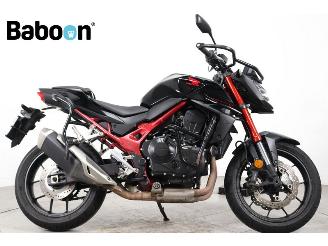 skadebil motor Honda CB 750 Hornet 2023/10