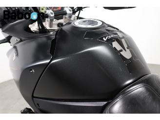 Suzuki DL 650 V-Strom picture 11