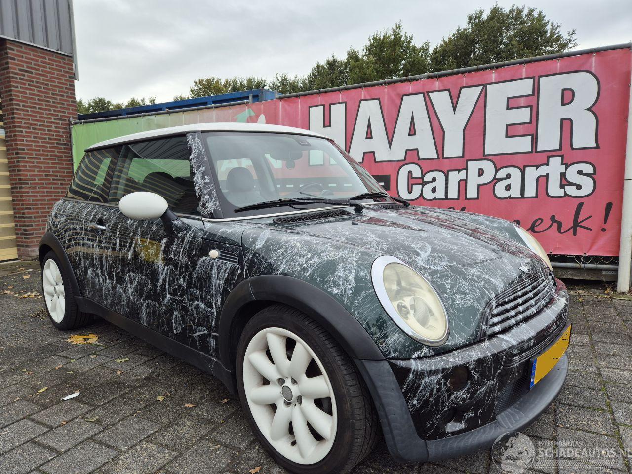 Mini Cooper 1.6 chilli special paint