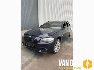 BMW 5-serie 5 serie Touring (F11), Combi, 2009 / 2017 535i 24V TwinPower Turbo picture 3