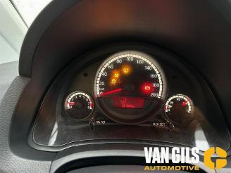 Volkswagen Up! Up! (121), Hatchback, 2011 1.0 12V 60 picture 23