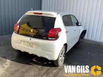 Peugeot 108 108, Hatchback, 2014 1.0 12V picture 2