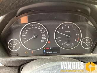 BMW 3-serie 3 serie Touring (F31), Combi, 2012 / 2019 318d 2.0 16V picture 11