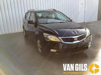 Kia Cee d Cee'd Sporty Wagon (EDF), Combi, 2007 / 2012 1.4 16V picture 6