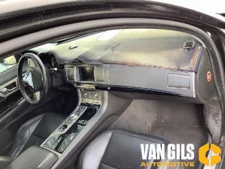 Jaguar XF XF (CC9), Sedan, 2008 / 2015 3.0 D V6 24V picture 14