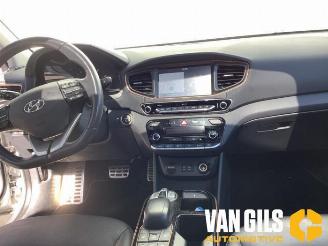 Hyundai Ioniq Ioniq, Liftback, 2016 / 2022 EV picture 20