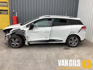 Sloopauto Renault Clio Clio IV Estate/Grandtour (7R), Combi 5-drs, 2012 / 2021 0.9 Energy TCE 12V 2015/1