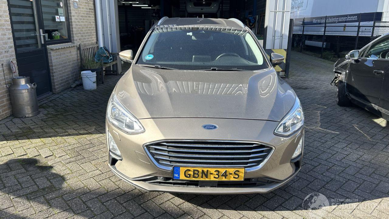 Ford Focus 1.5 ECO Blue ST Line Business