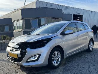 Hyundai I-30 Wagon 1.4 picture 3