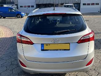 Hyundai I-30 Wagon 1.4 picture 5