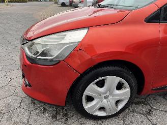 Renault Clio Estate 0.9 TCe Expression picture 8